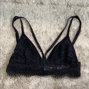 NWOT Victoria’s Secret strappy bralette